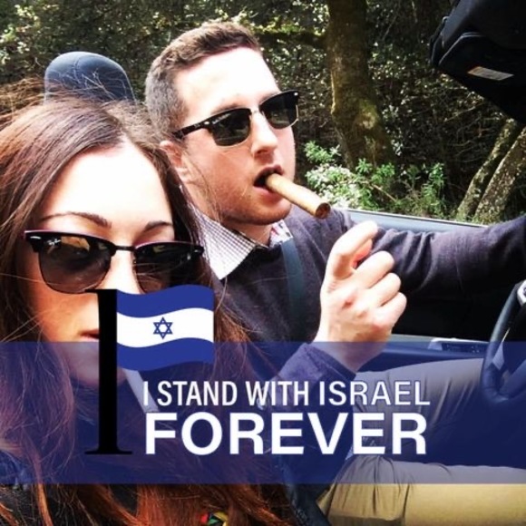 Meet your Posher, Monica - Picture 1 of 1